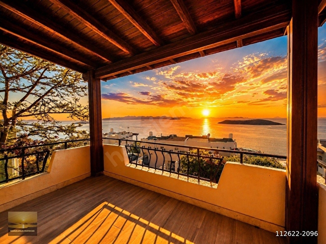 Bodrum Gümüşlükte satılık villa ingilizden 9 ada manzaralı ev full manzaralı denize yakın bahçeli - Görsel 4