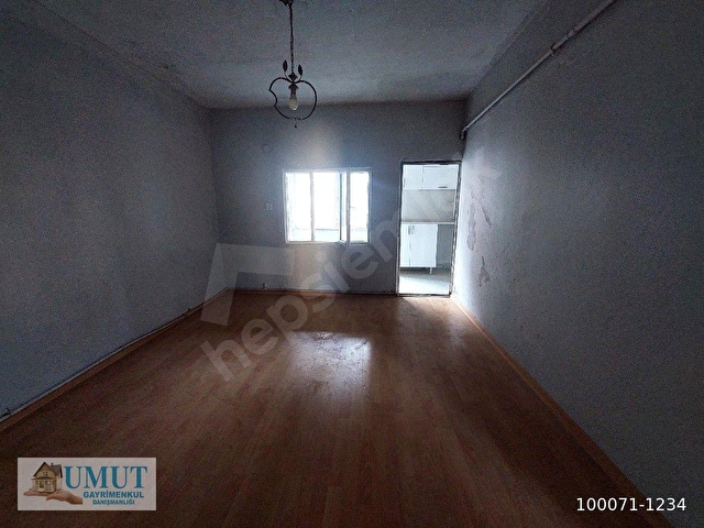 umut gayrimenkul den g.o.paşa karayollarında kiralık çatı katı 100 m2 2+1 metro yakını - Görsel 6