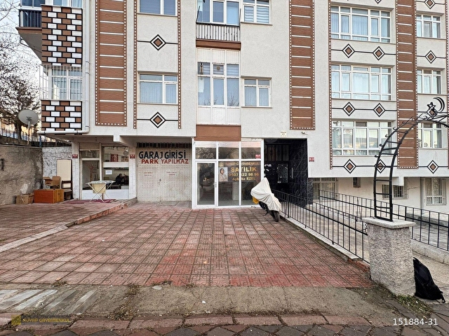 ABİDİNPAŞA MERKEZİ KONUMDA DEPOLU SATILIK DÜKKAN - Görsel 2