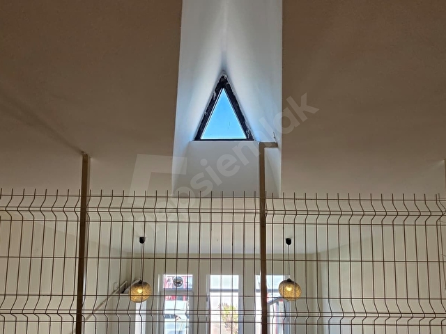 ZEKERİYAKÖY ÇARŞIDA KİRALIK LOFT DAİRE - Görsel 14