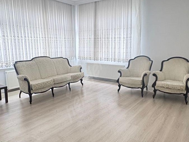 ŞAHİN SOK.3+1 4.KAT ASANSÖRSÜZ TEMİZ 90M2