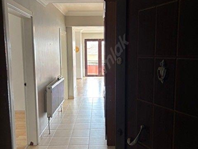 EMİRGAN OTEL ARKASI KAPUZ KİRALIK 3+1 DAİRE - Görsel 2