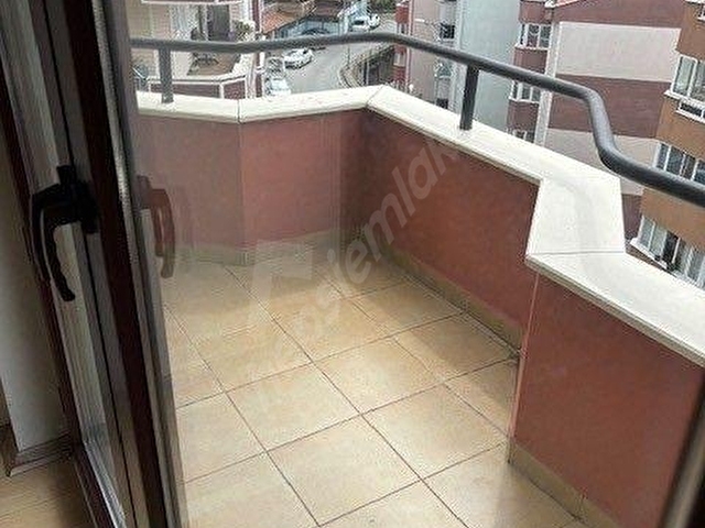 EMİRGAN OTEL ARKASI KAPUZ KİRALIK 3+1 DAİRE - Görsel 8