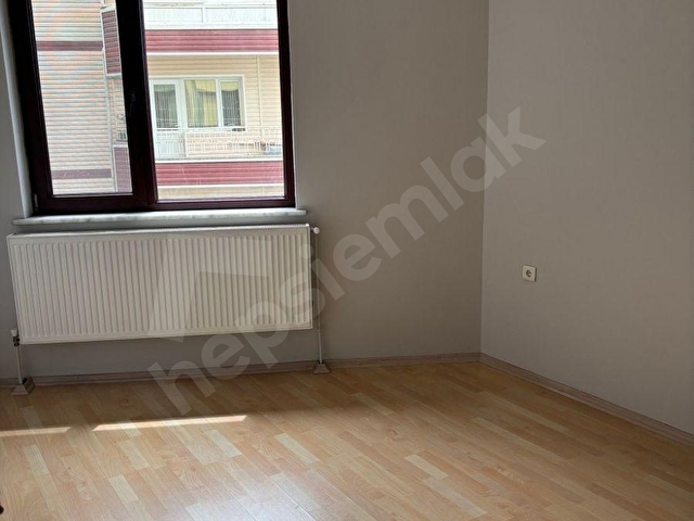 EMİRGAN OTEL ARKASI KAPUZ KİRALIK 3+1 DAİRE - Görsel 18