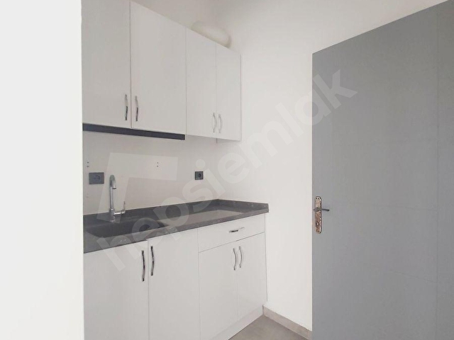 Yalıkavak Merkezde Atatürk Caddesinde Dükkan(Ofis) + 2+1 Daire,Tek Fiyat,Pazarlığa Açık - Görsel 13