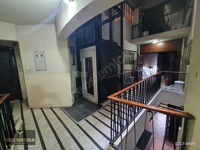 YÜKSEL ÖNDER | İtalyan Mimari Binada 3+1 Şık Kiralık Daire - Görsel 13