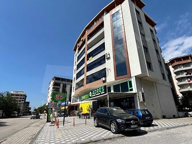 YATIRIM EMLAKTAN EFE BULVAR EVLERİNDE 4+1 SATILIK LÜX DAİRE