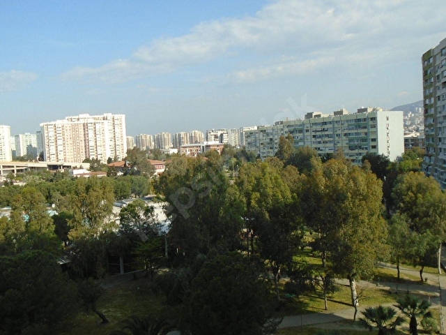 KARŞIYAKA ATAKENT VENEDİK SİTESİ SAHİLE TRAMVAYA YAKIN KİRALIK 1+1 DAİRE - Görsel 4