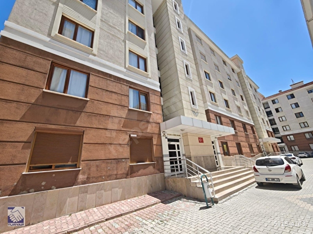 Turyaptan Ulubatlı Hasanda Site İçi 3+1 Geniş Daire - Görsel 26