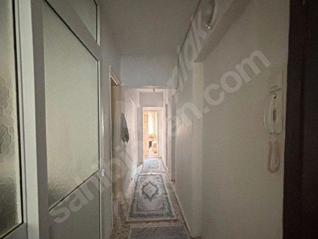 Adliyenin Dibinde Kaloriferli Kiralık Ev - Görsel 9
