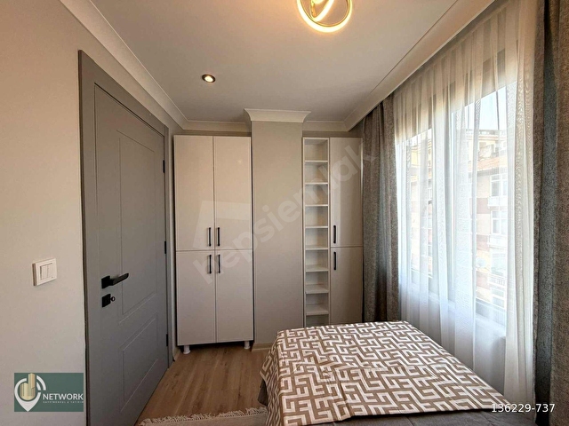 YENİ BİNA YENİ EŞYALI METRO VE METROBÜSE 4DK OTOPARKLI 2+1 - Görsel 12