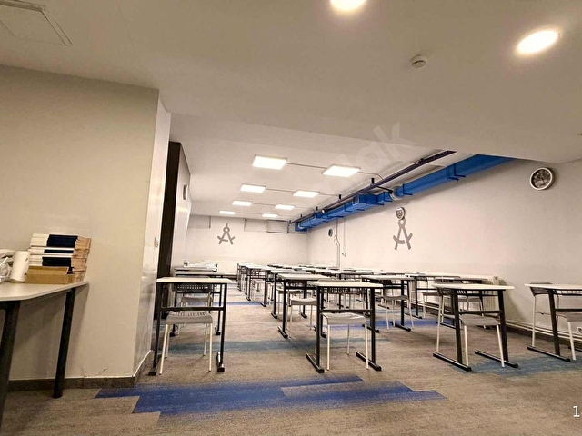 Çekmeköy Ana cadde üzerinde Satılık Kiracılı 3 katlı Ticari mülk - Görsel 13