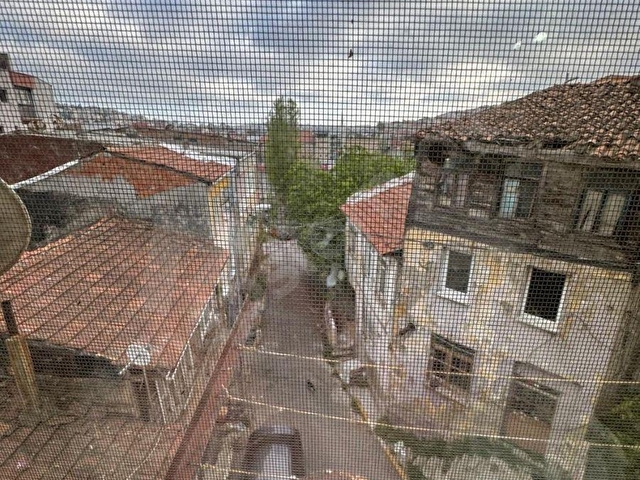 BEYOĞLU İSTİKLAL MAHALLESİNDE FULL EŞYALI 2+1 KİRALIK DAİRE - Görsel 4