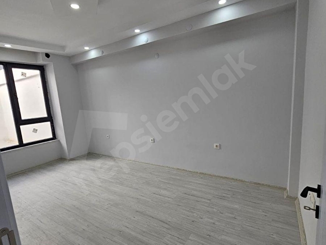 SÜNBÜL İNŞAAT EMLAKtan ASANSÖRLÜ Z.ISITMA İSKANLI LÜX 2+1 - Görsel 11