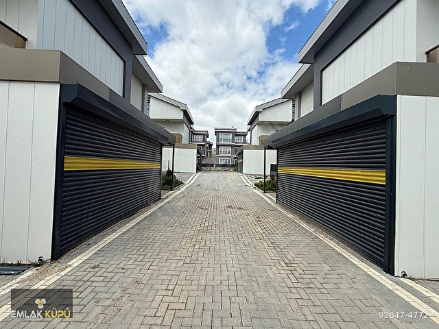 BAĞLICA MAHALLESİ ANAHTAR TESLİM KAPALI OTOPARKLI 5+1 SATILIK VİLLA - Görsel 15