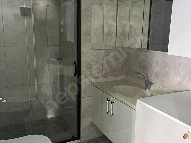 BORNOVA MEVLANADA DOĞALGAZLI KLİMALI KİRALIK DAİRE - Görsel 10