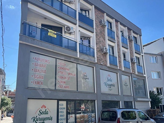 BORNOVA MEVLANADA DOĞALGAZLI KLİMALI KİRALIK DAİRE - Görsel 2