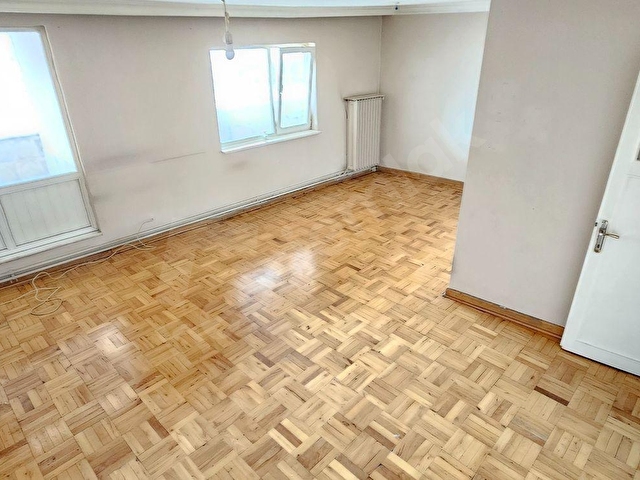 BELLİGÜN CADDESİNDE SATILIK 3+1 TERAS - Görsel 14