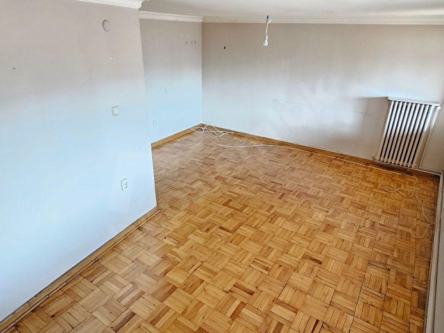 BELLİGÜN CADDESİNDE SATILIK 3+1 TERAS - Görsel 17
