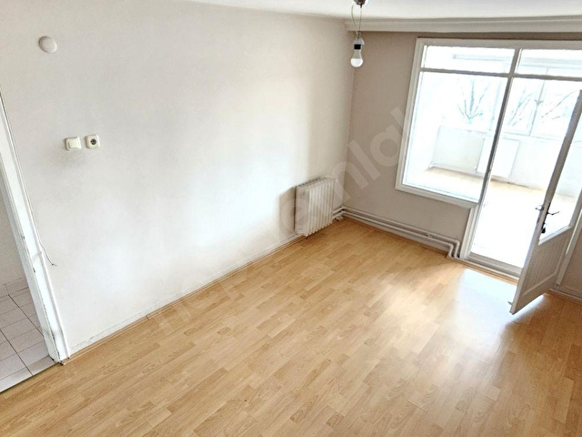BELLİGÜN CADDESİNDE SATILIK 3+1 TERAS - Görsel 23