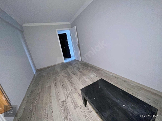 MURADİYEDE 2+1 ARAKAT TERASLI CADDE ÜSTÜ DAİRE - Görsel 19