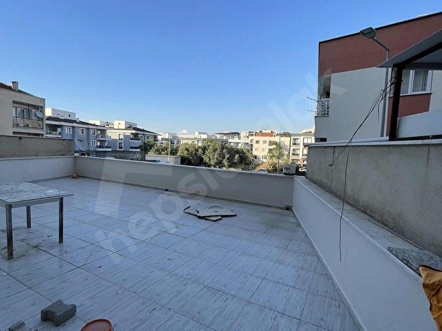 MURADİYEDE 2+1 ARAKAT TERASLI CADDE ÜSTÜ DAİRE - Görsel 7