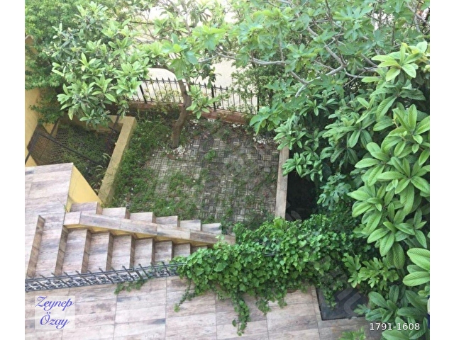 Bebekte Satılık 150 m2 Deniz Manzaralı ve Bahçeli Müstakil Ev - Görsel 3