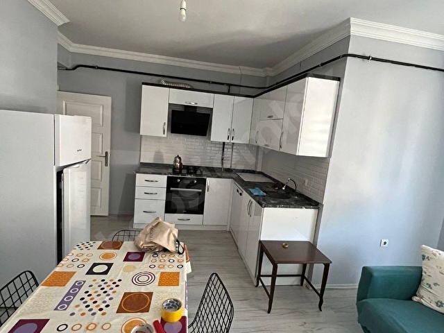 BEHZAT BULVARI CADDE ÜSTÜNDE EŞYALI 1+1 KİRALIK DAİRE - Görsel 8