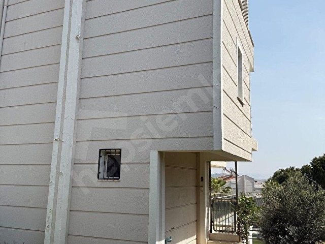 fırsat dikili candarlıda 5+2 denize yakın yüzme havuzlu site içinde  tadilatlı forleks  villa - Görsel 21