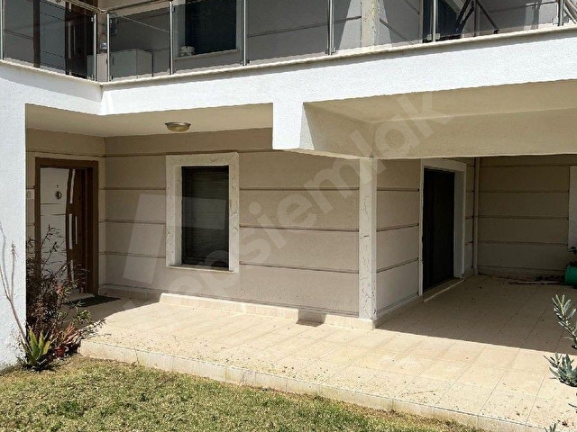 fırsat dikili candarlıda 5+2 denize yakın yüzme havuzlu site içinde  tadilatlı forleks  villa - Görsel 28