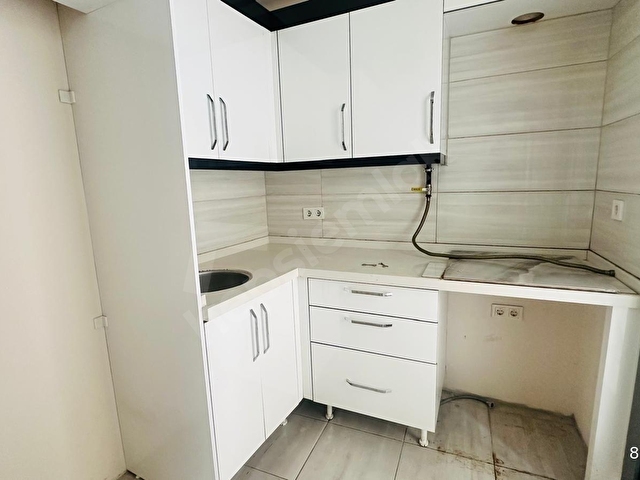 ÜÇYOL METRO YAKINI GENÇ BİNA DOĞALGAZLI 2+1 KİRALIK DAİRE - Görsel 8
