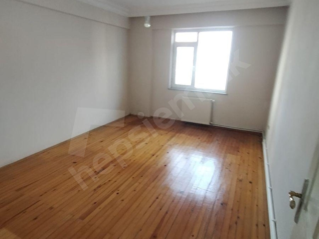 ADİLDEN DOLUNAY MAHALLESİNDE SİTE İÇİNDE 3+1 145 M2 1.KAT DAİRE - Görsel 29