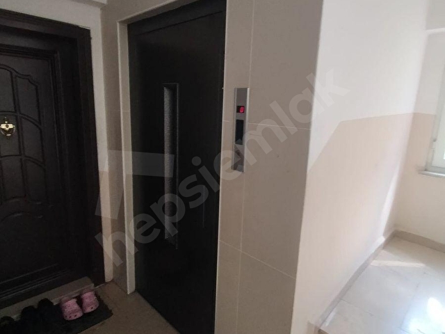 ADİLDEN DOLUNAY MAHALLESİNDE SİTE İÇİNDE 3+1 145 M2 1.KAT DAİRE - Görsel 6