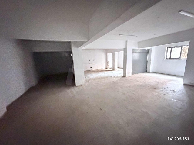 Sefaköy İnönü mah kiralık 450 metre² iş yeri depo her işe uygun - Görsel 3