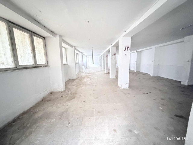 Sefaköy İnönü mah kiralık 450 metre² iş yeri depo her işe uygun - Görsel 5