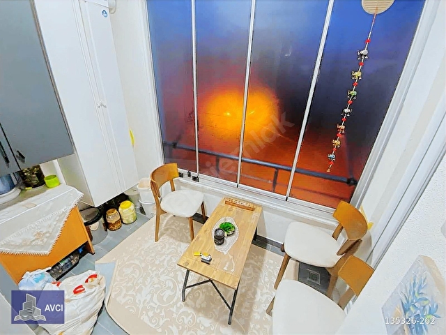 AVCIDAN TEK YETKİ- ÜST KAT ÖN CEPHE 2+1 AYRI MUTFAK ÇİFT BANYO - Görsel 11