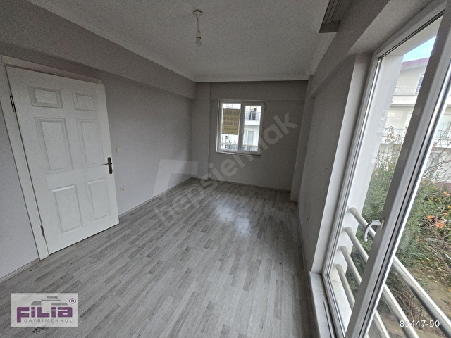 SAKARYA ÜNİVERSİTESİ KAPI GİRİŞİNDE SATILIK 2+1 DAİRE - Görsel 13
