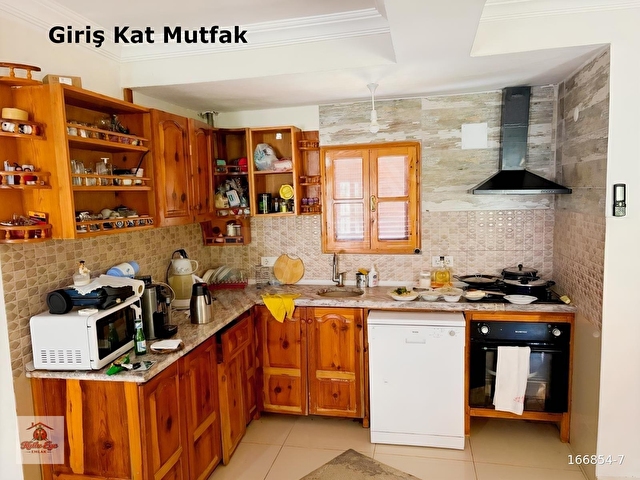 Sarıgermede Özel Plajlı Villa, Sosyal Tesisli Sitede - Görsel 12