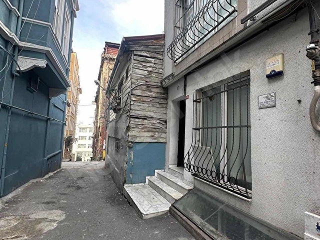 YATIRIMLIK İSTİKLALE 7 DK YÜRÜME MESAFESİNDE KOMPLE SATILIK BİNA - Görsel 8