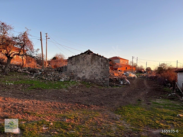 Bergama Durmuşlar Bölgesinde 825 m² Arsa İçinde taş ev - Görsel 12