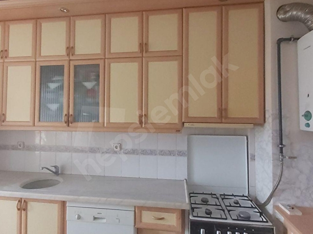 ÇELEBİLER’DE MERKEZİ KONUMDA, FERAH 3+1 ASANSÖRLÜ ÜST KAT DAİRE - Görsel 7