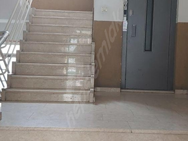ÇELEBİLER’DE MERKEZİ KONUMDA, FERAH 3+1 ASANSÖRLÜ ÜST KAT DAİRE - Görsel 4