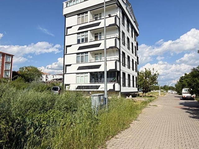 Kırklareli Merkezde 269m² İmarlı Arsa - Görsel 4