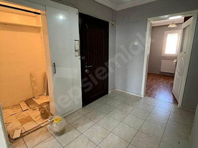 Yurtoğlunda 5. Kat Kiralık Bakımlı Doğalgazlı Daire - Görsel 21