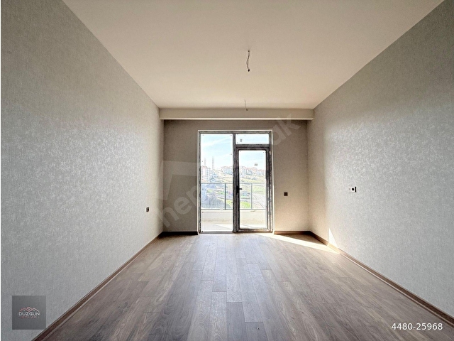 DÜZGÜN EMLAKTAN BULVARDA ŞIK MODERN YAPILI 4+1 SİTE DAİRE - Görsel 16
