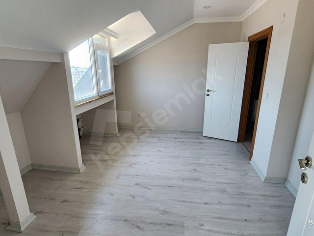 HEDEFTEN SAHİLDE 2 BLOKLU SİTEDE 2+2 140m2 SIFIR DUBLEKS - Görsel 29