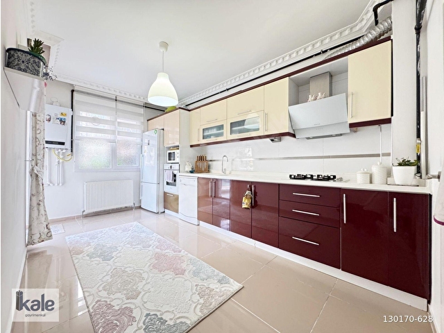 ▄KALE▄ANA CADDE YAKINI SİTEDE KREDİYE UYGUN ÖN CEPHE 3+1 DAİRE