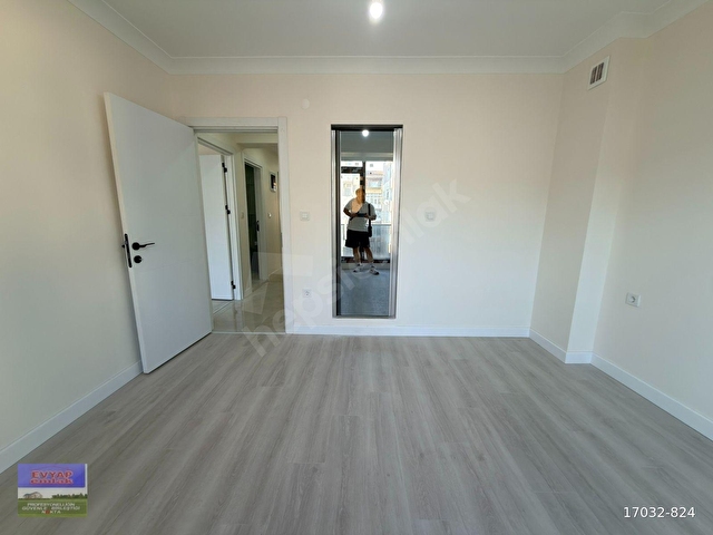 EV-YAPTAN BAHÇELİEVLER YAYLA MERKEZDE 3+1 SIFIR EBVYN. BANYO - Görsel 10