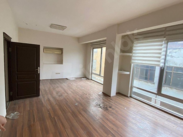 İlkadım Kale Mah. Büyükcami Karşısı Satılık 94m2 2+1 Ofis/ Daire /İşyeri - Görsel 10