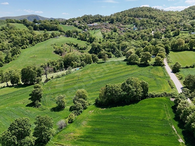 GÖNEN MERKEZE 10 ASFALTA CEPHE 5807 M2 TARLA - Görsel 11
